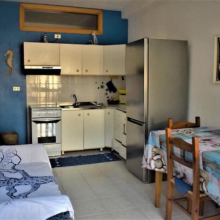 Un Po Di Relax A Pochi Passi Dal Mare! Apartment Àrbatax Exterior foto