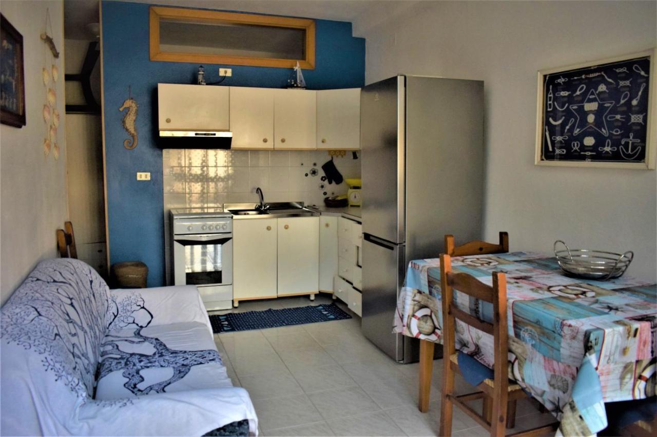 Un Po Di Relax A Pochi Passi Dal Mare! Apartment Àrbatax Exterior foto