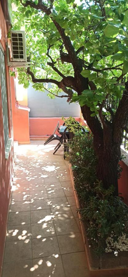 Un Po Di Relax A Pochi Passi Dal Mare! Apartment Àrbatax Exterior foto