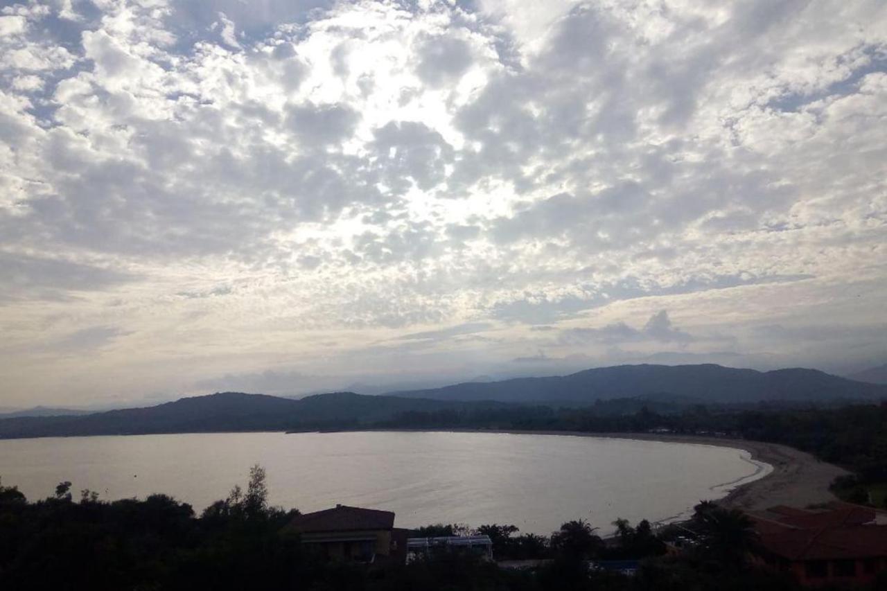 Un Po Di Relax A Pochi Passi Dal Mare! Apartment Àrbatax Exterior foto